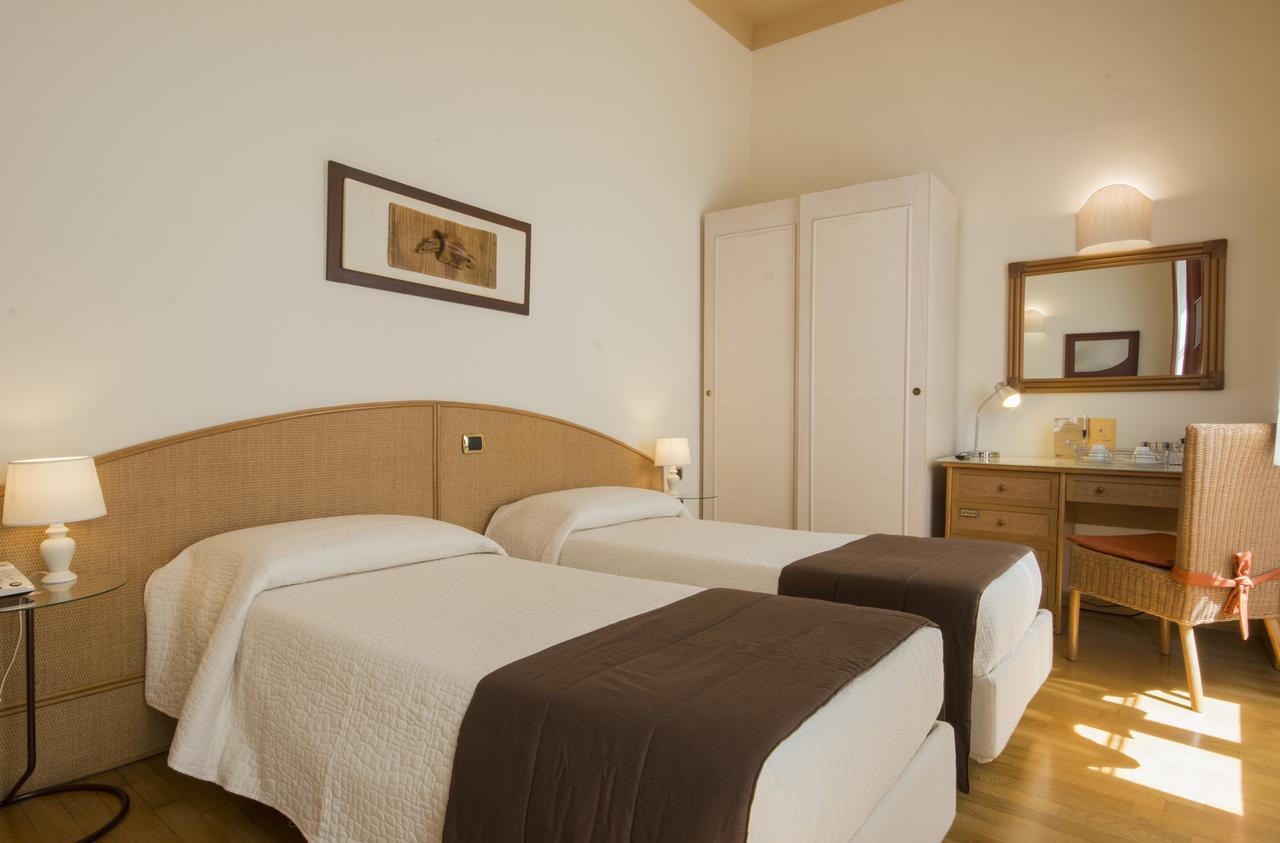 Piazza Paradiso Accommodation Siena Exteriér fotografie
