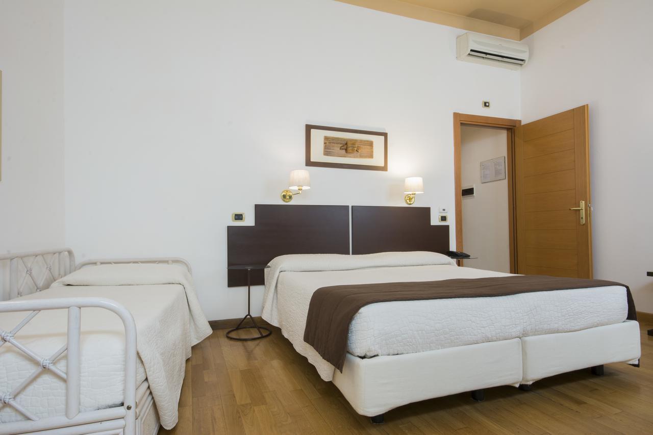 Piazza Paradiso Accommodation Siena Exteriér fotografie