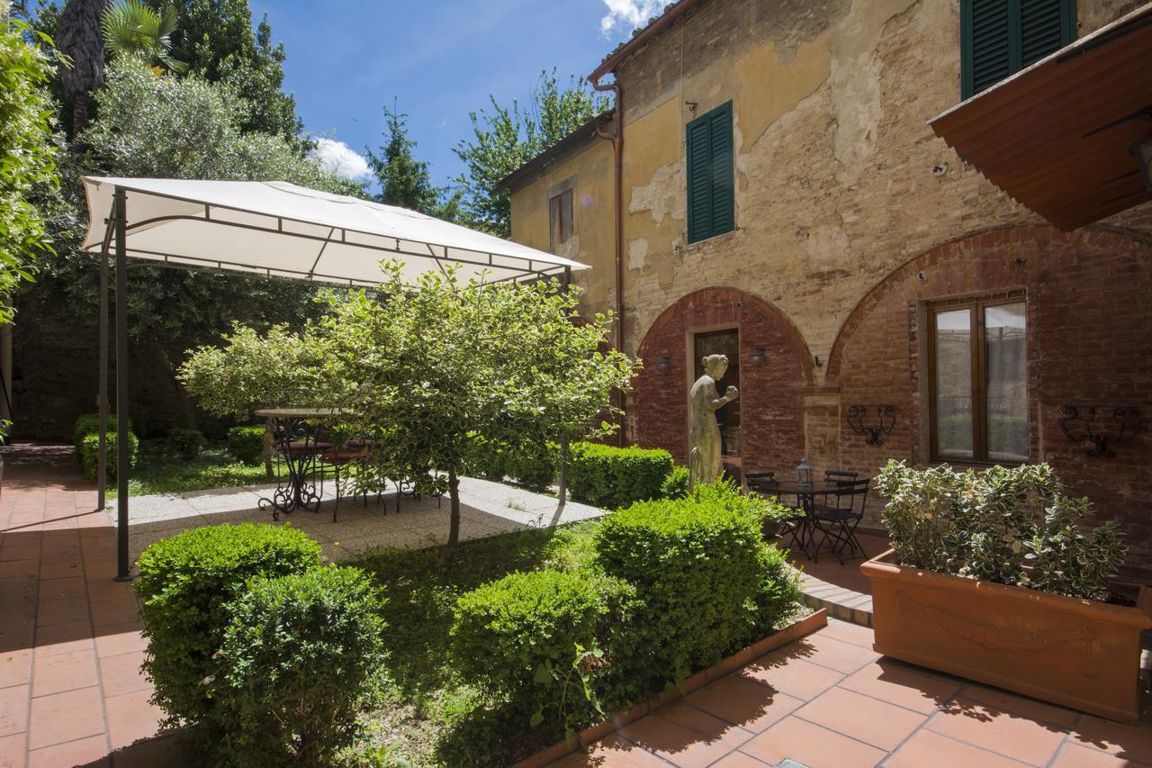 Piazza Paradiso Accommodation Siena Exteriér fotografie