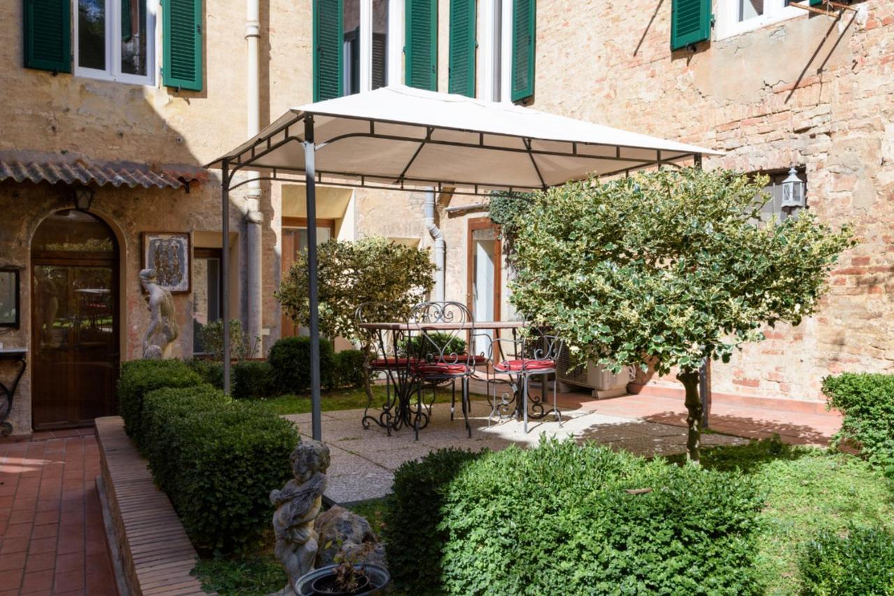 Piazza Paradiso Accommodation Siena Exteriér fotografie